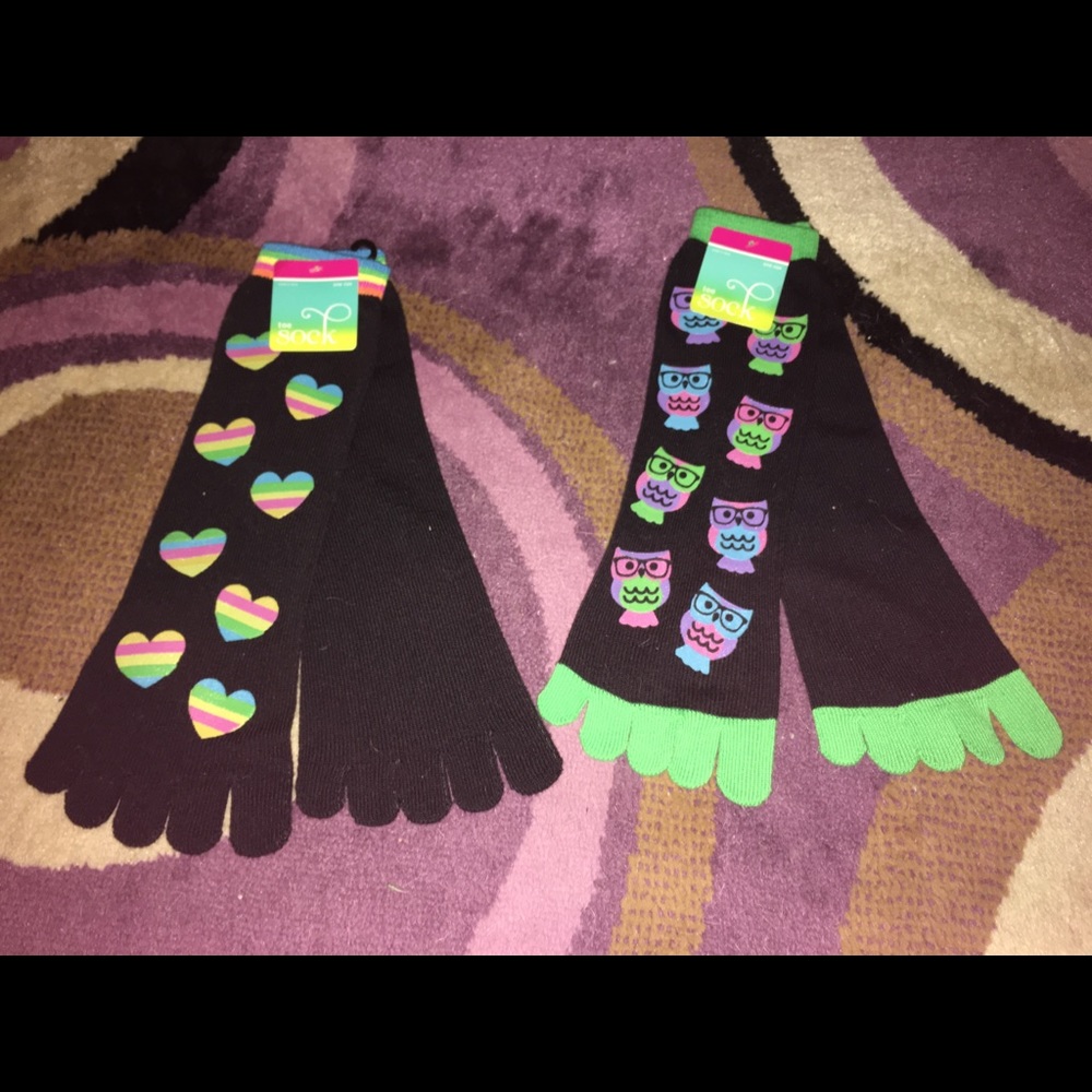 2 Pair of Long Toe Socks